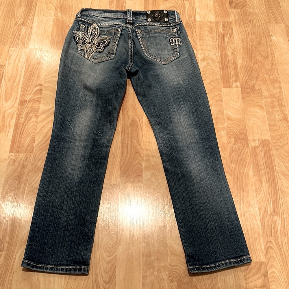 Vintage Miss Me Capri distressed and faded size 27